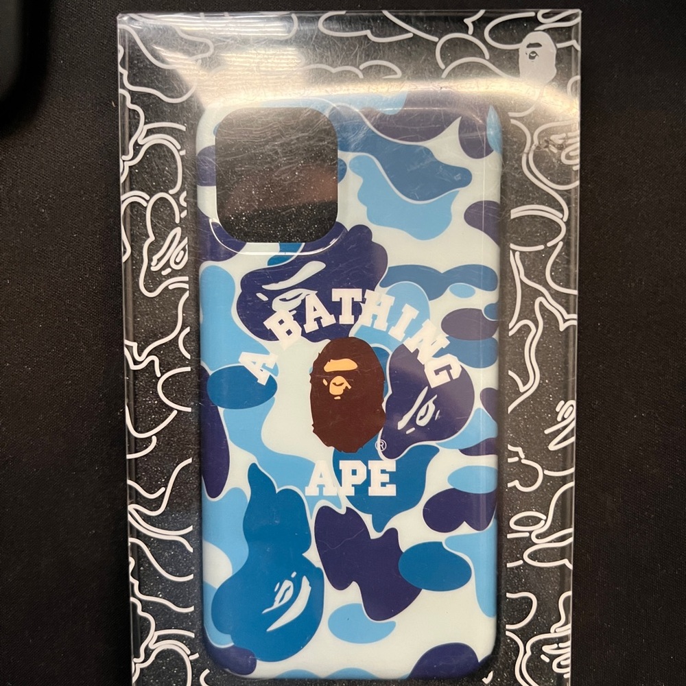 BAPE BLUE IPHONE 11 PRO CASE!